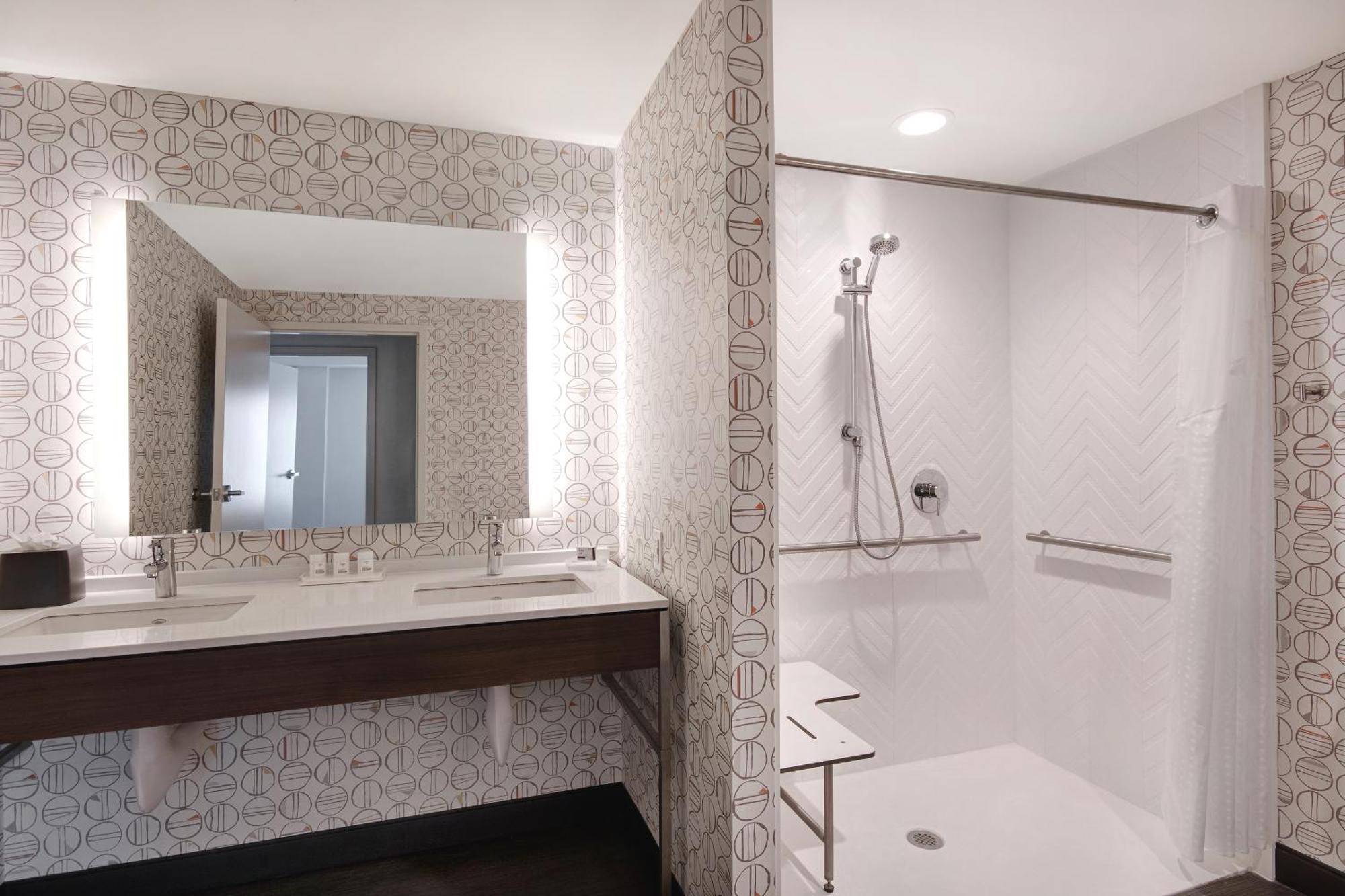 Holiday Inn Detroit Northwest - Livonia By Ihg Dış mekan fotoğraf