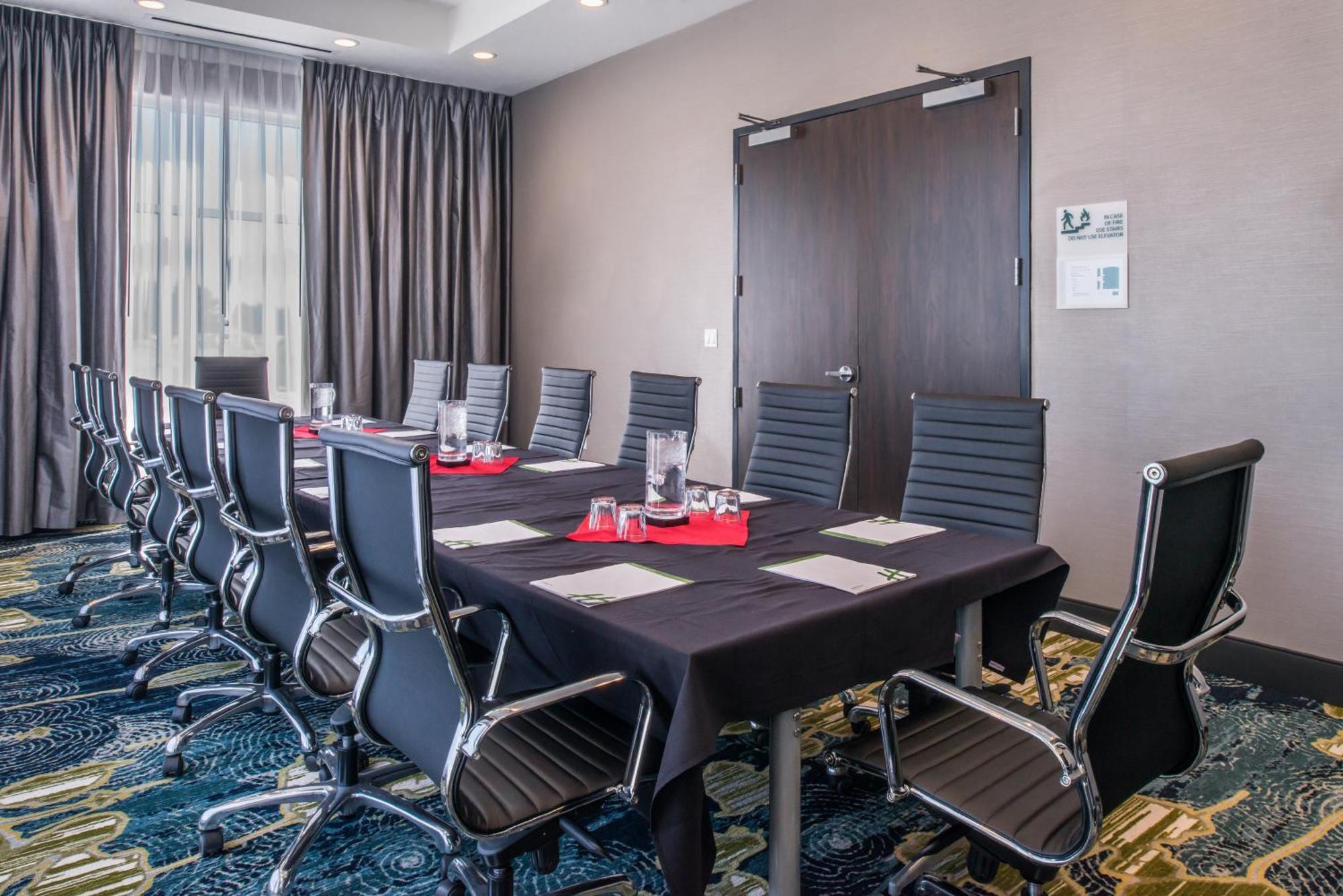 Holiday Inn Detroit Northwest - Livonia By Ihg Dış mekan fotoğraf
